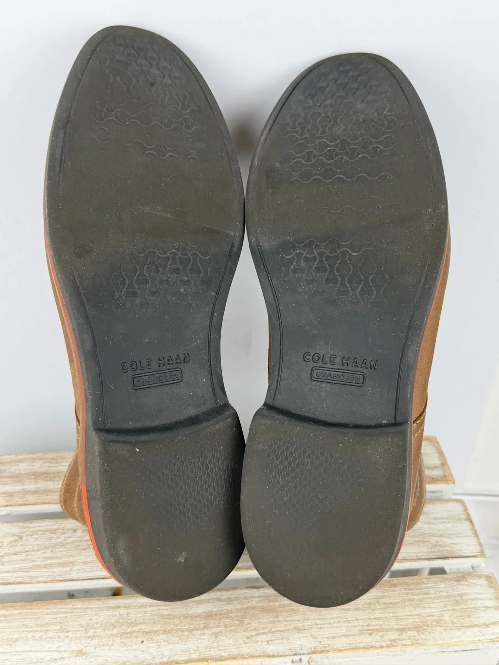 Cole Haan York Grand 360 Chukka boots in a rich brown leather size 10M